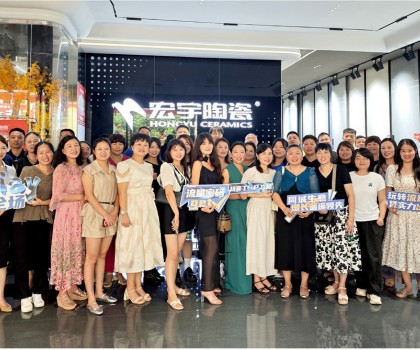 全國“宏宇玩家”搶先入局！高端玩家點燃各地新零售高端局