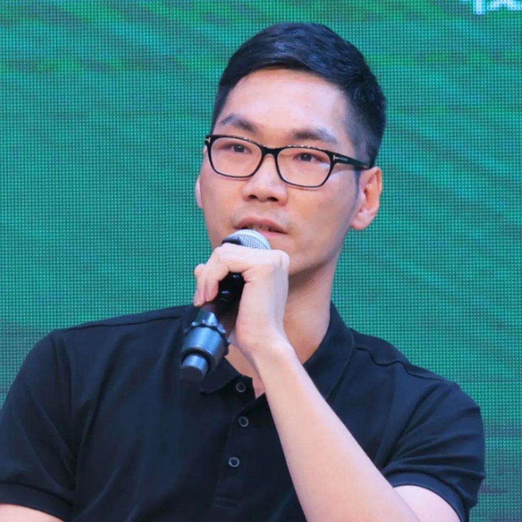 白兔瓷磚副總經(jīng)理 丁雄翔：瓷磚減薄，沒有盡頭可言.jpg