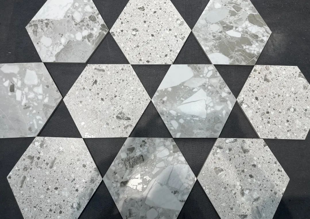 1701160155123628.jpg 6.jpg